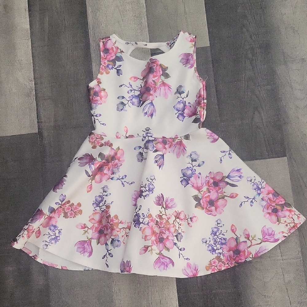 White and Cream Sleeveless Sundress for Wedding Guest